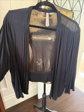 Lightweight Black Open-Front Women’s Cardigan
